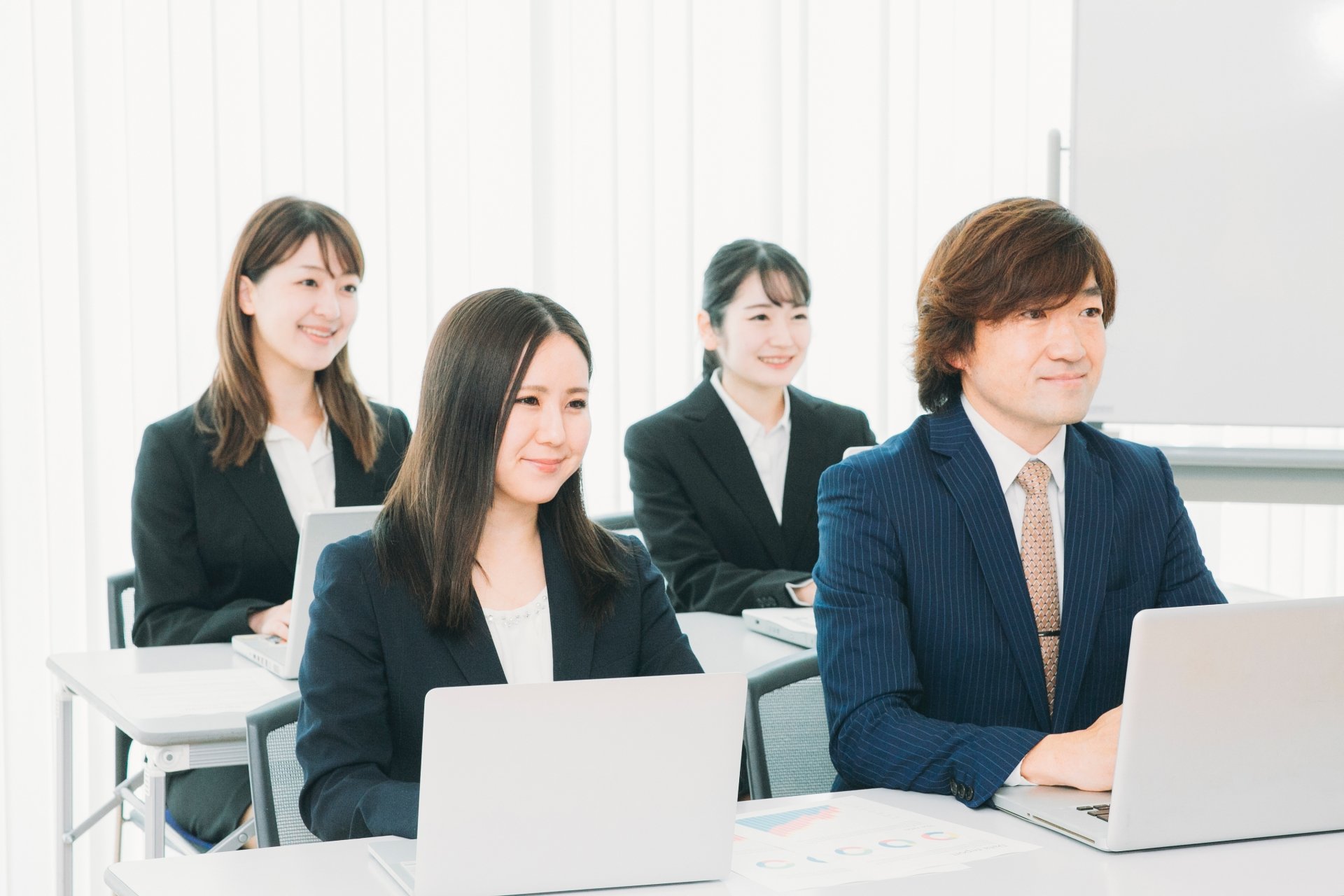 23015678_m新規記事用.jpg